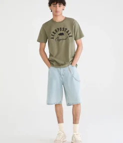 Aeropostale Bear Appliqué Graphic Tee