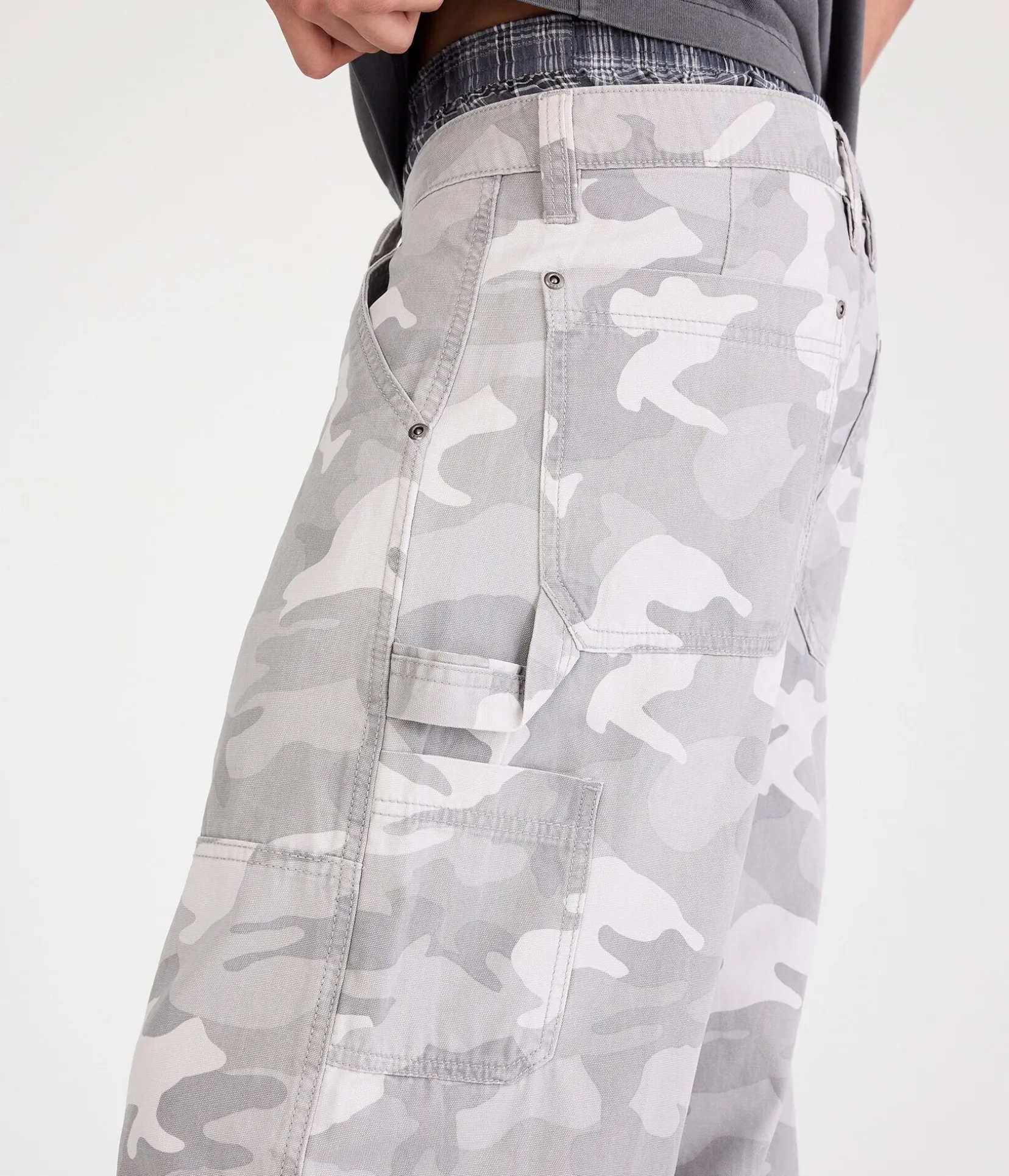 Camo Baggy Carpenter Pants