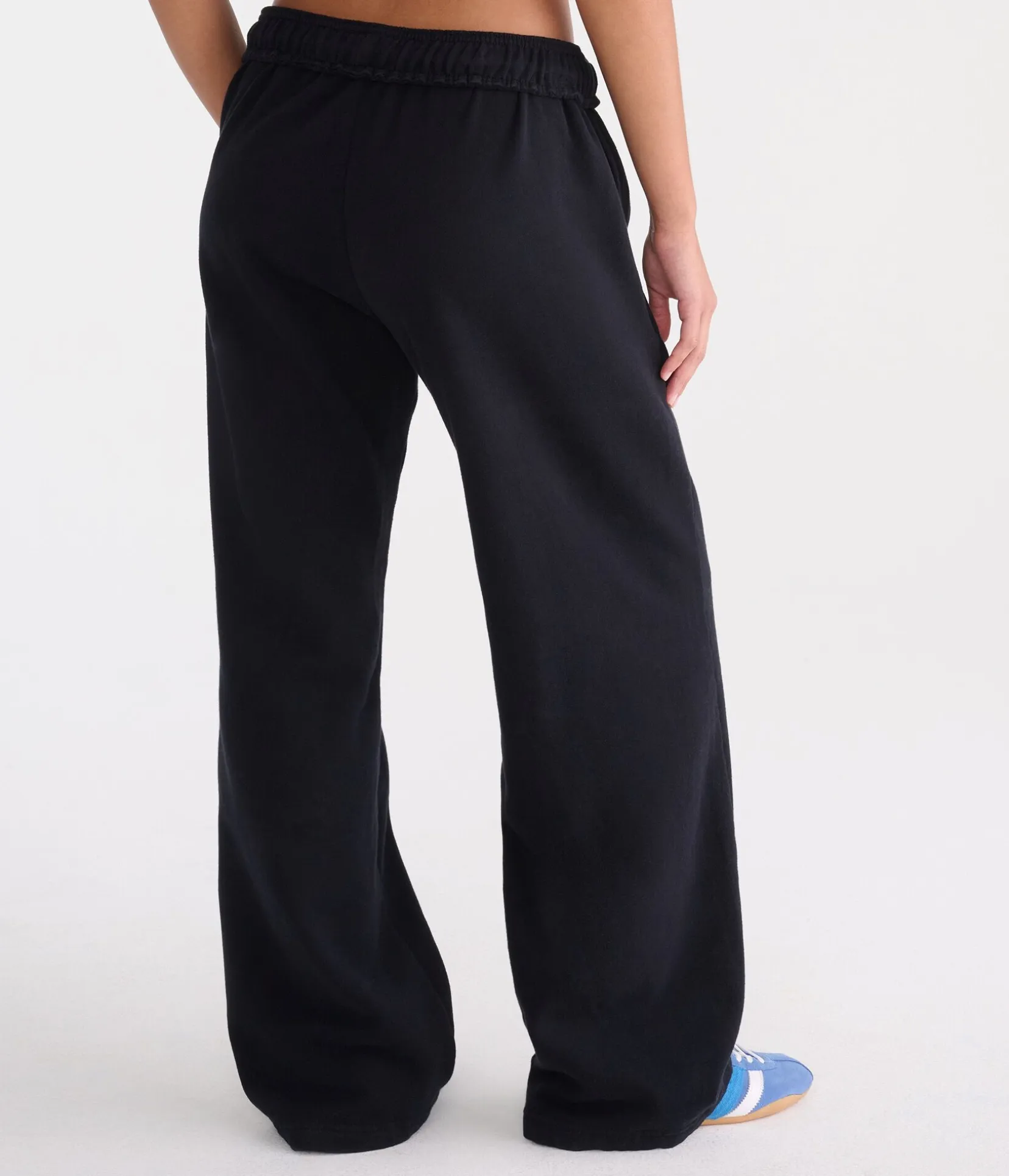Cloud Soft Mid-Rise Straight Leg Sweatpants
