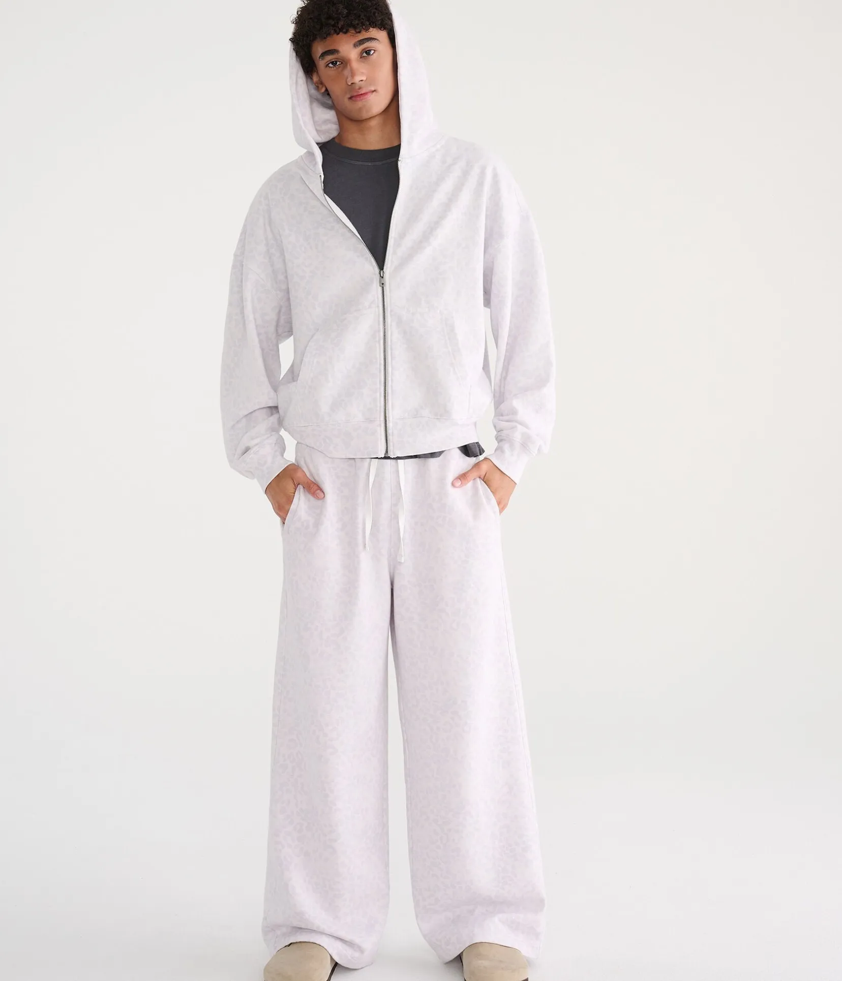 Cloud Soft Snow Leopard Print Boxy Full-Zip Hoodie
