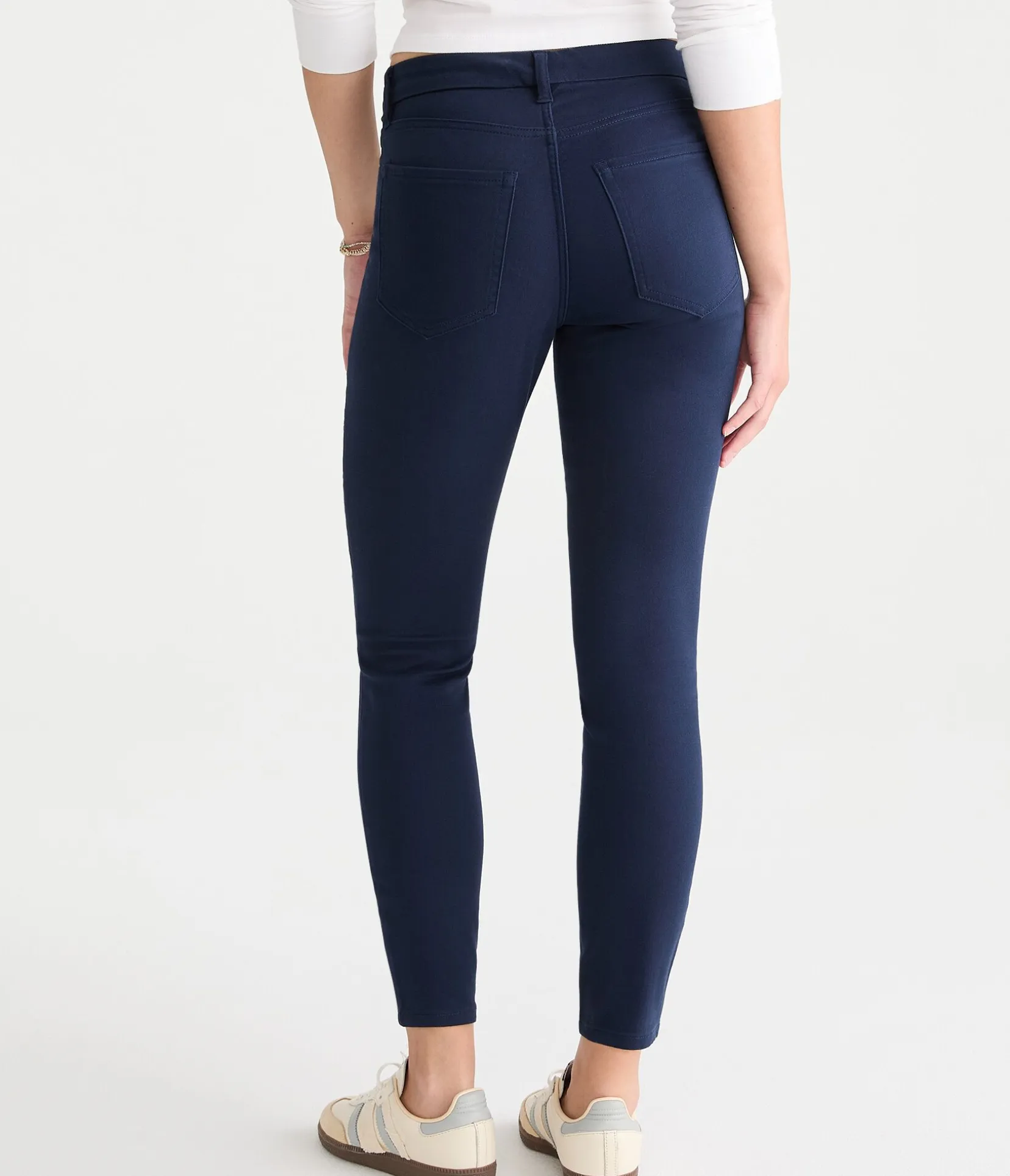 Curvy Seriously Stretchy High-Rise Uniform Jegging