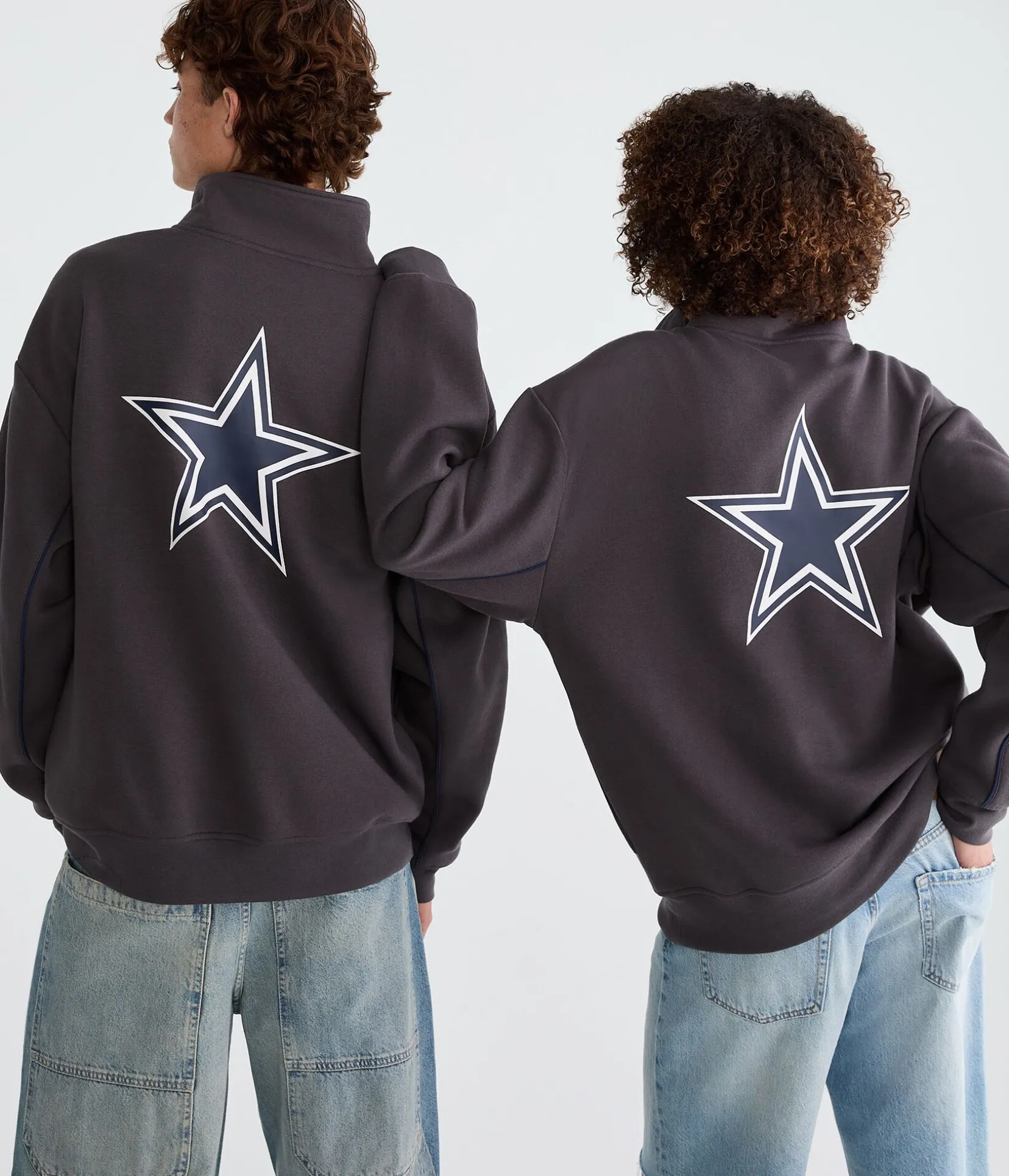 Dallas Cowboys Quarter-Zip Sweatshirt