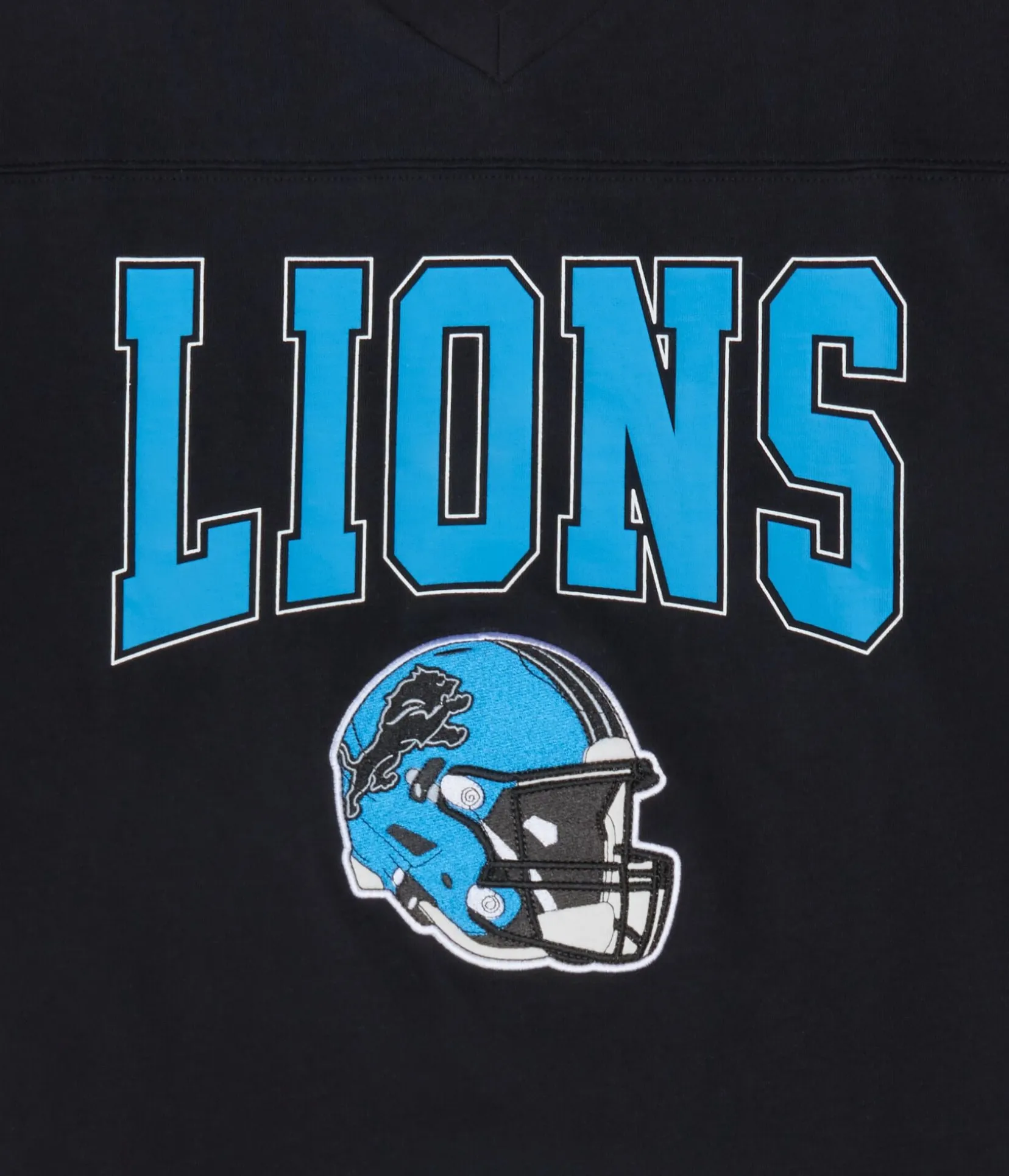 Detroit Lions Boxy V-Neck Graphic Tee