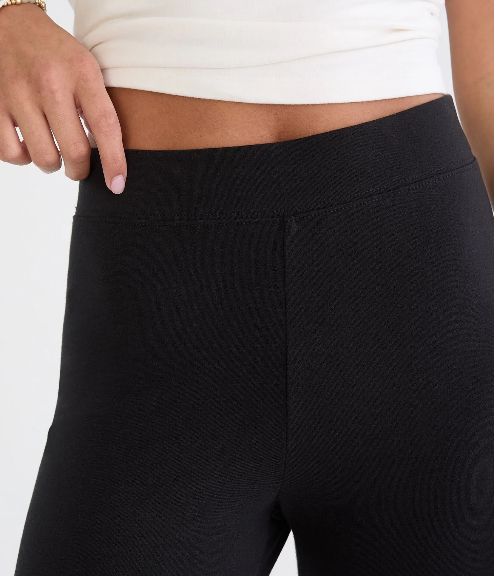 High-Rise Capri Leggings
