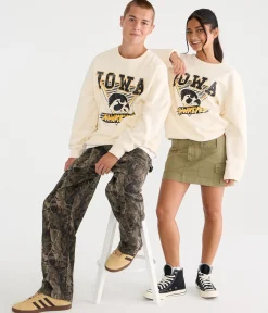 Iowa Hawkeyes Crew Sweatshirt