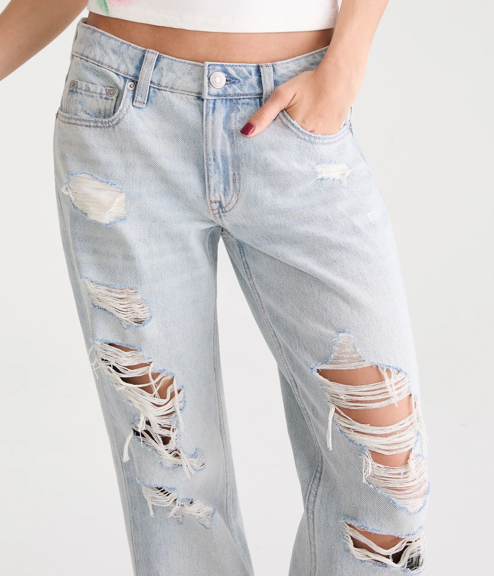 Low-Rise Baggy Jean