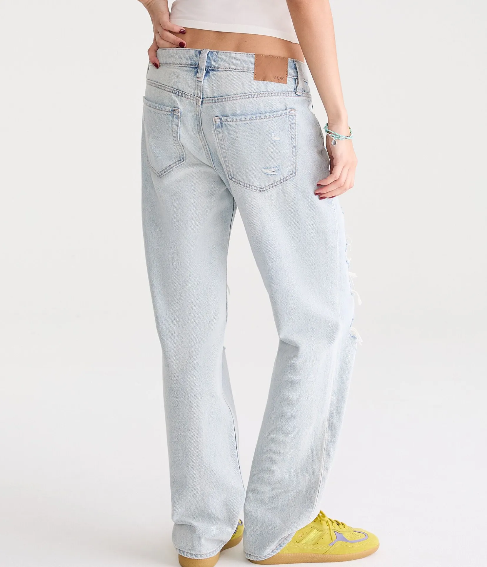 Low-Rise Baggy Jean