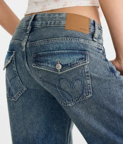 Low-Rise Baggy Wide Leg Heart Stitch Jean