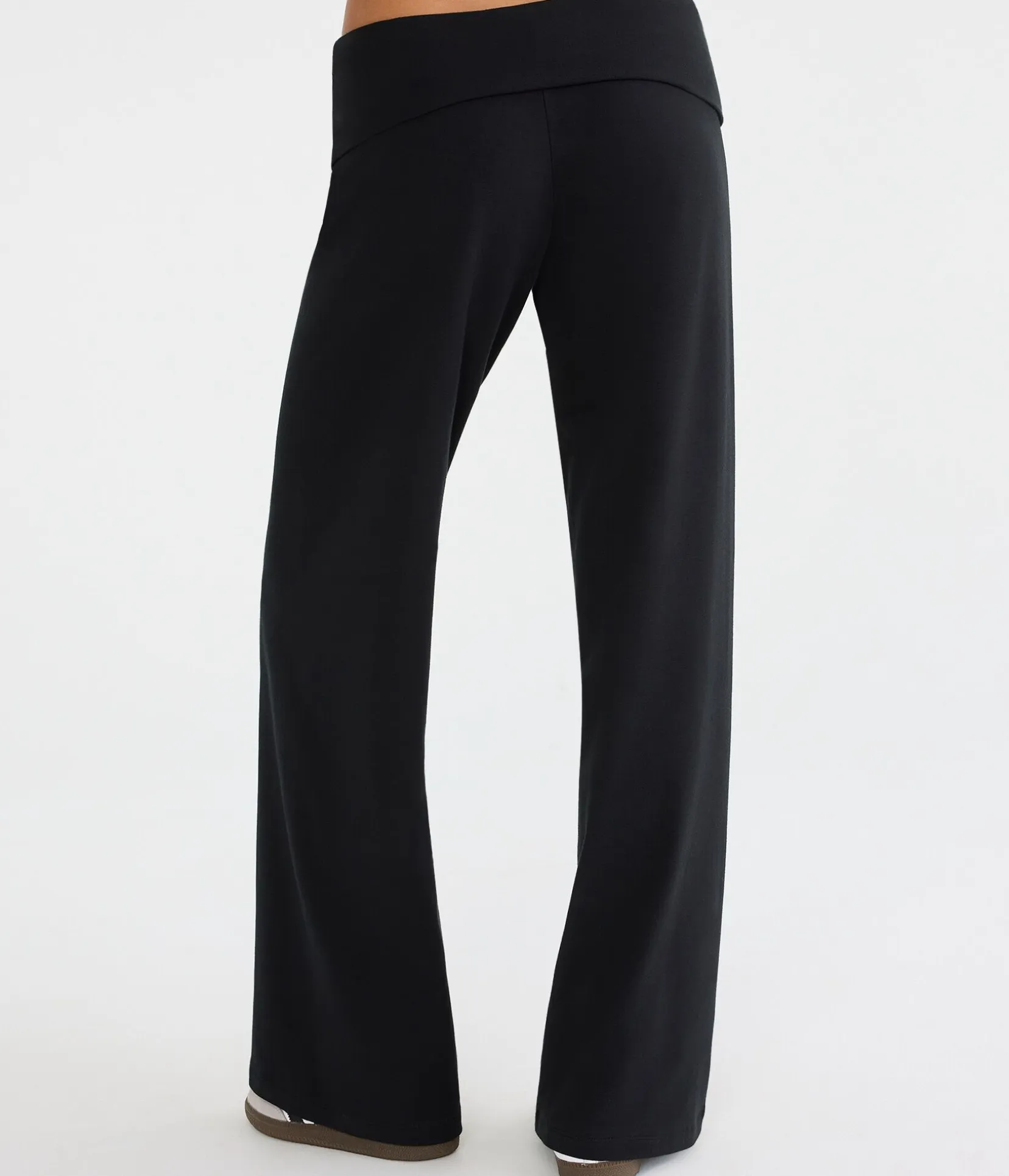 Low-Rise Fold-Over Wide Leg Pants