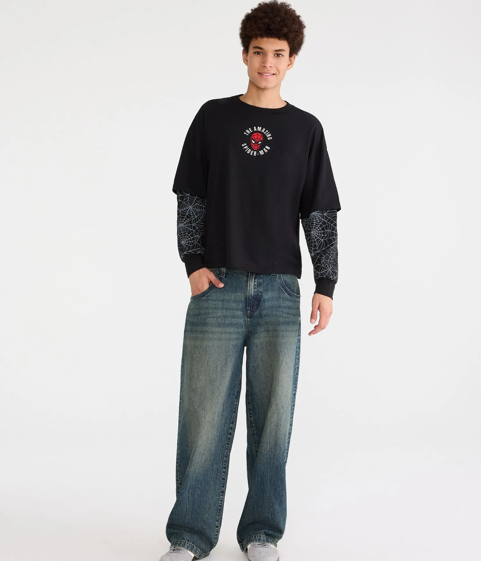 Marvel | Aéropostale Long Sleeve Spider-Man Spiderwebs Boxy 2Fer Tee