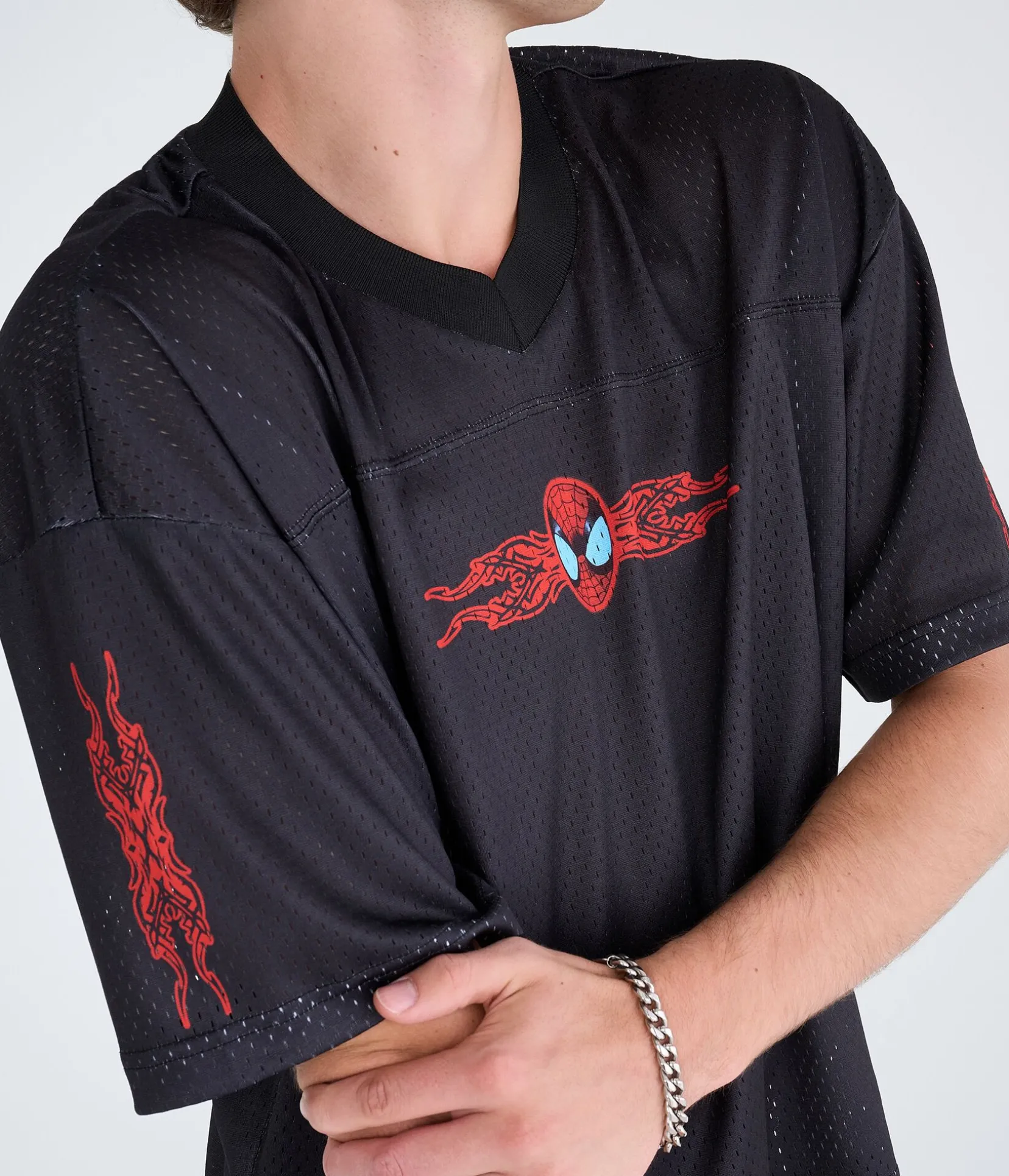 Marvel | Aéropostale Spider-Man V-Neck Boxy Mesh Jersey