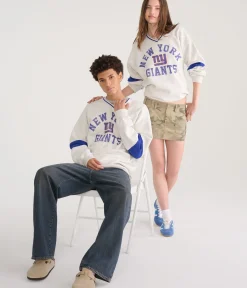 New York Giants V-Neck Sweatshirt
