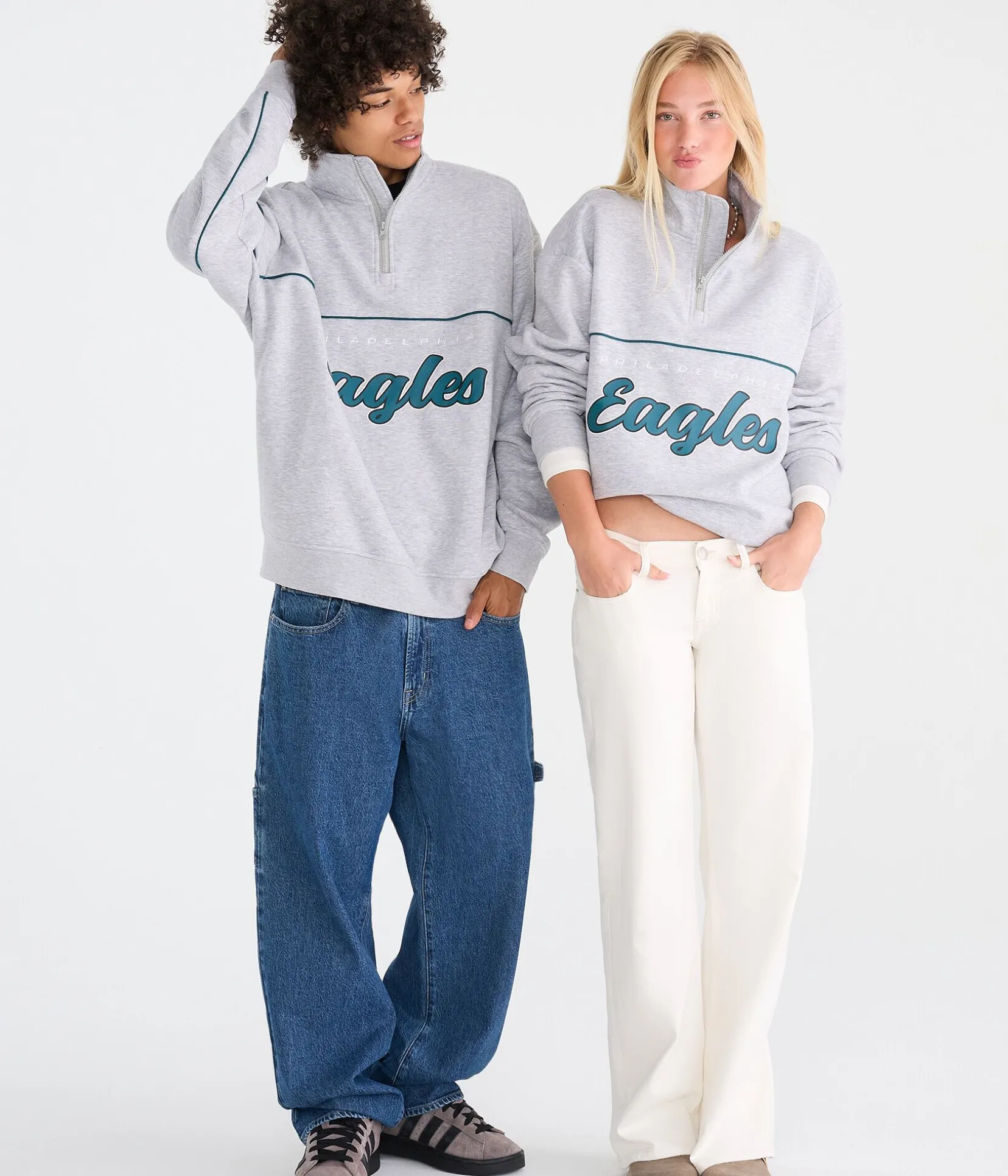 Philadelphia Eagles Quarter-Zip Sweatshirt
