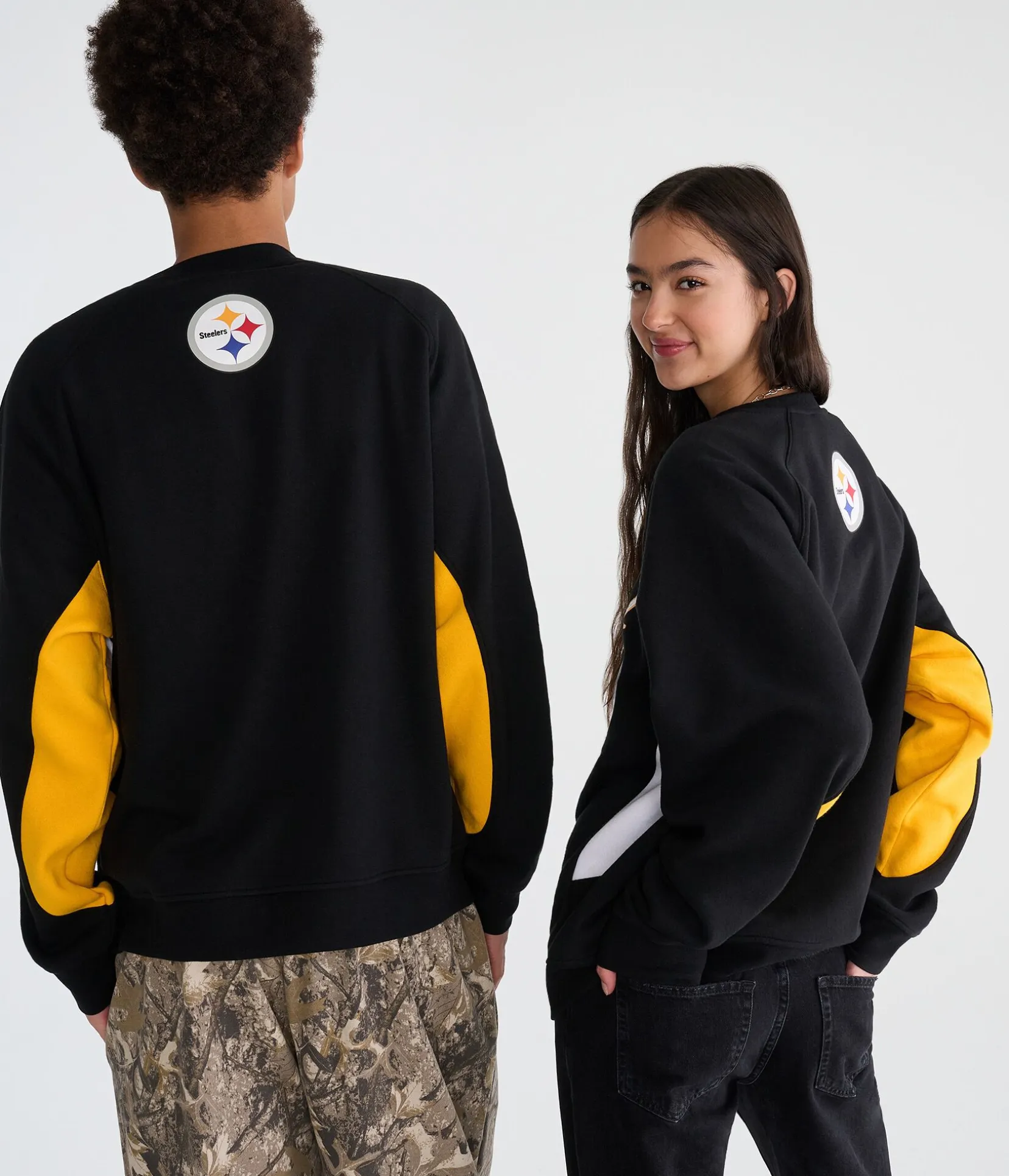 Pittsburgh Steelers Colorblock Crew Sweatshirt