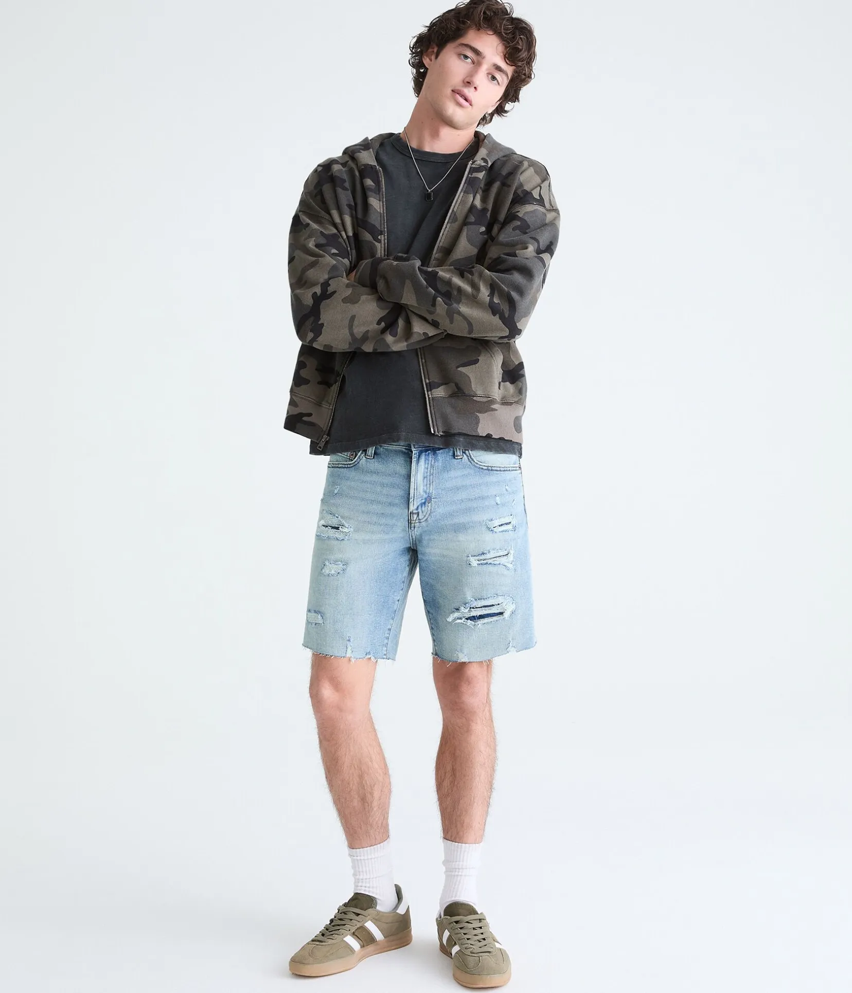 Premium Air Denim Shorts 9"