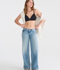 Seriously Soft Smooth Molded V-Neck Push-Up Bra