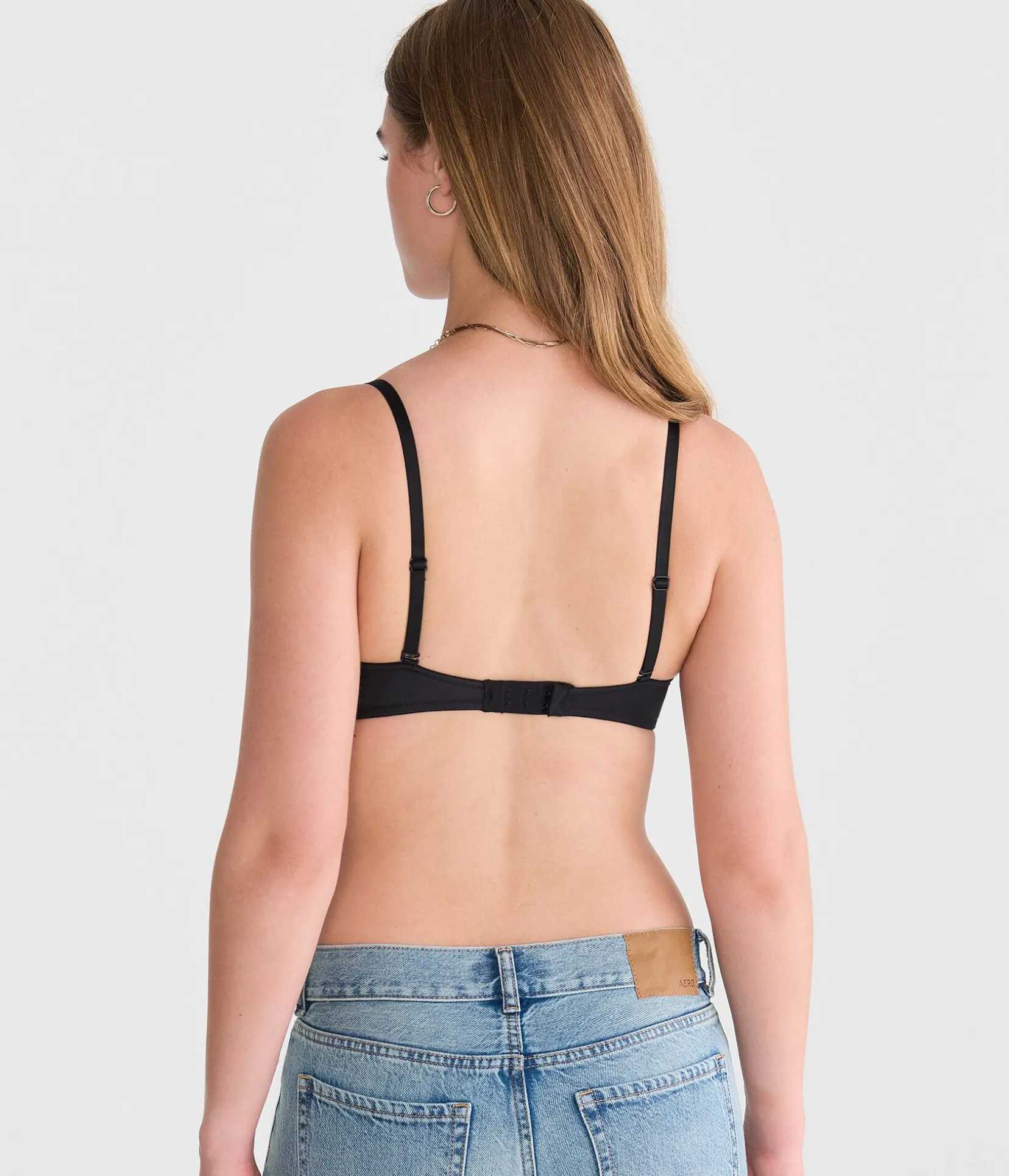 Seriously Soft Smooth Molded V-Neck Push-Up Bra