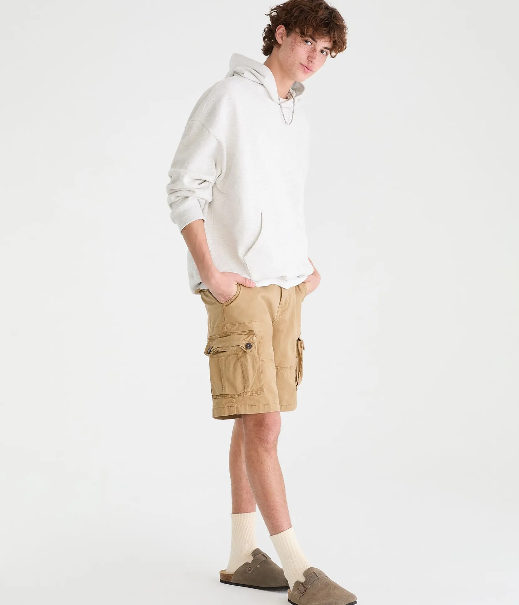Stretch Twill Cargo Shorts 10"
