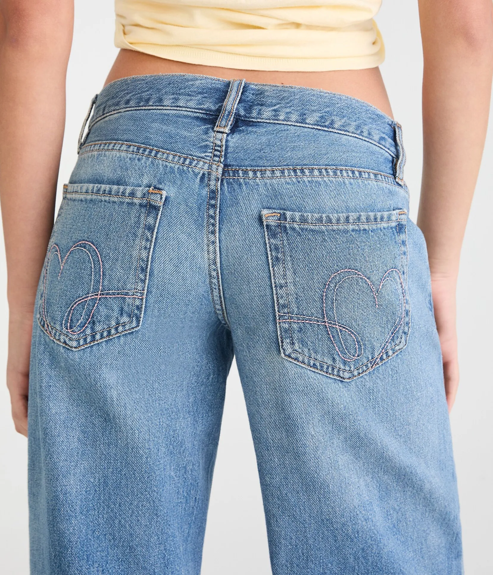 Super Low-Rise Baggy Wide Leg Heart Stitch Jean