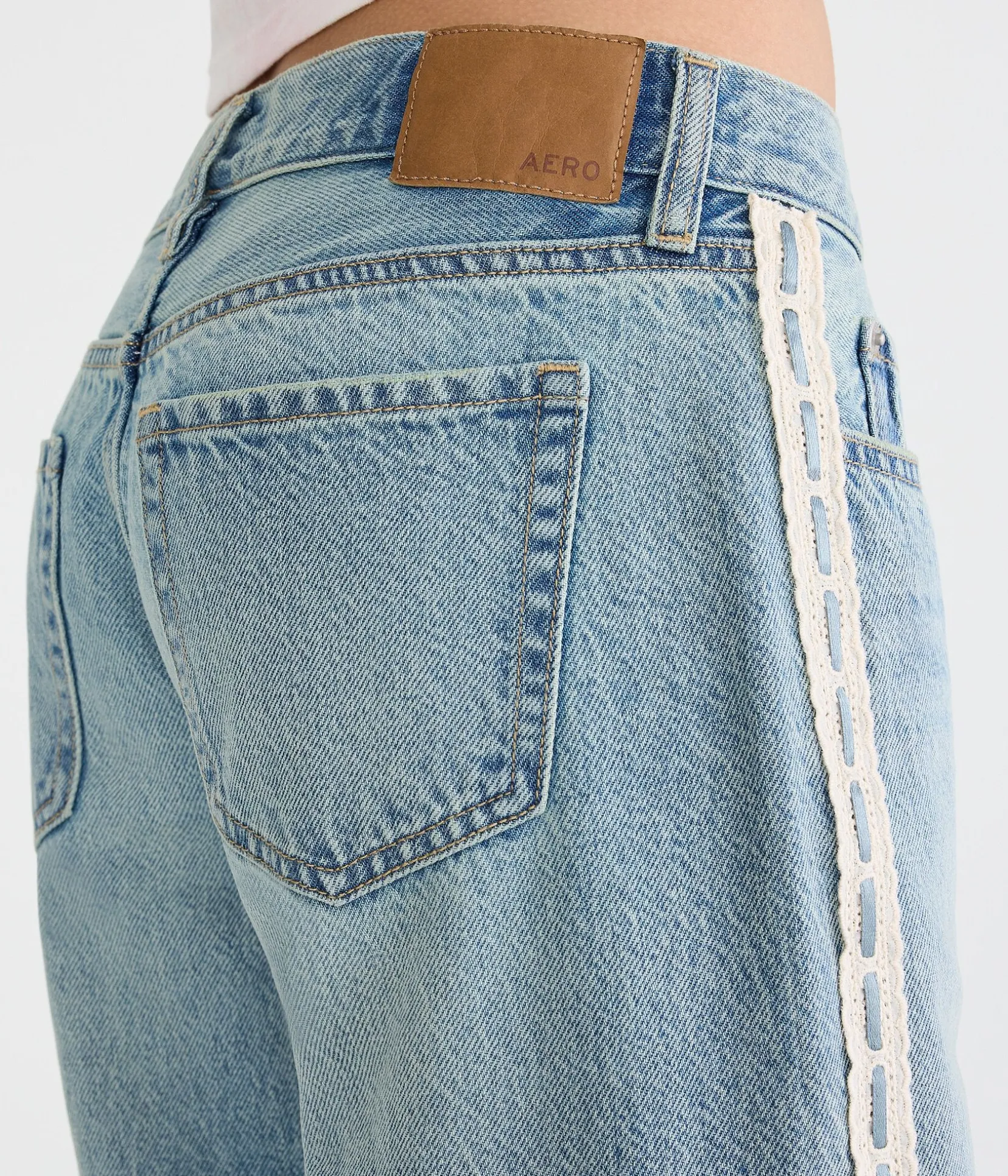 Super Low-Rise Baggy Wide Leg Lace Stripe Jean