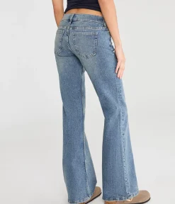 Super Low-Rise Flare Jean