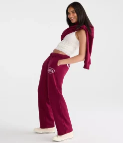 Von Dutch Logo Mid-Rise Straight Leg Sweatpants