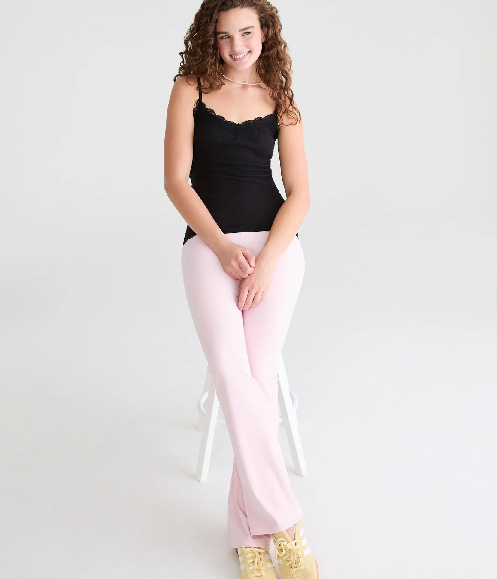 Y2K Lace-Trim Scoop-Neck Cami